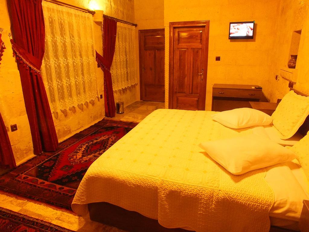 Dilek Tepesi Cave Hotel Ayvali Room photo