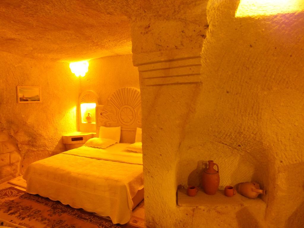 Dilek Tepesi Cave Hotel Ayvali Exterior photo