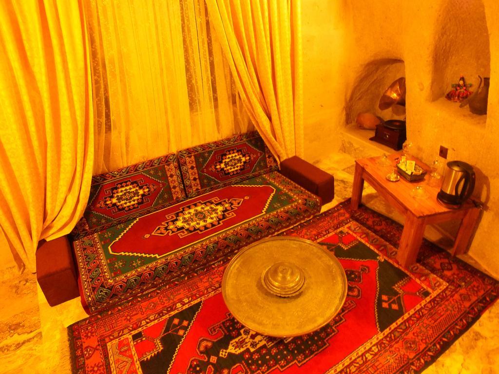 Dilek Tepesi Cave Hotel Ayvali Exterior photo