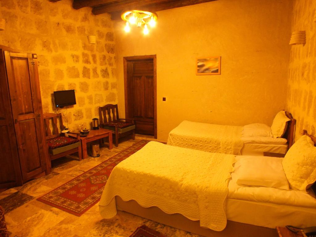 Dilek Tepesi Cave Hotel Ayvali Exterior photo